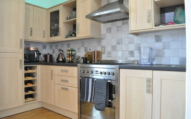 Stunning Flat in Clapham Junction With Large Terrace