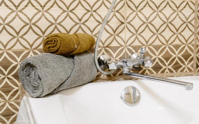 LetoApart (ЛетоАпарт) на улице  Революции 1905 года 35