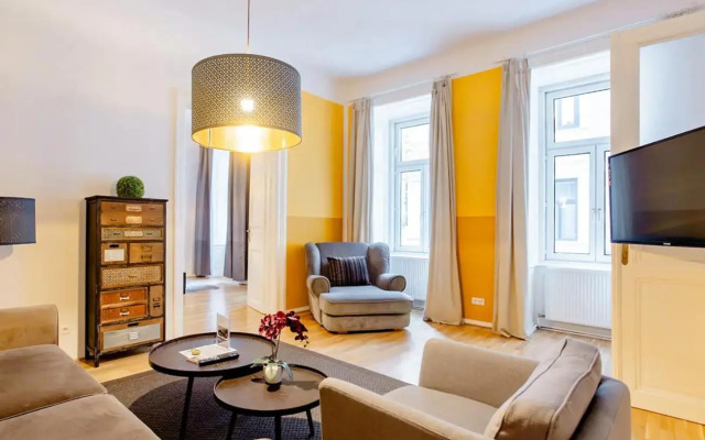 Exclusive Apartment City Center