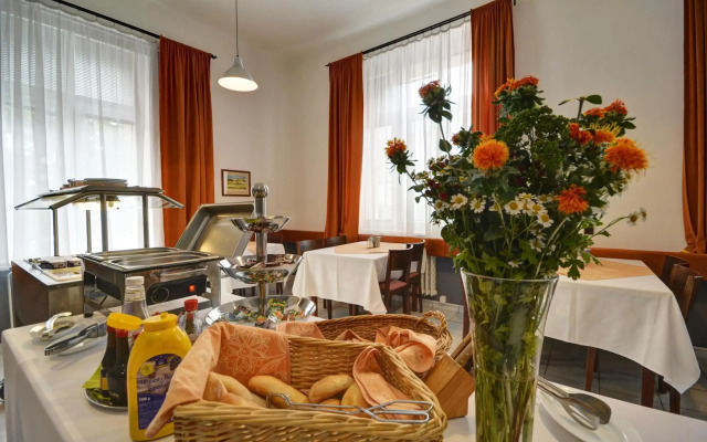Hotel Svornost
