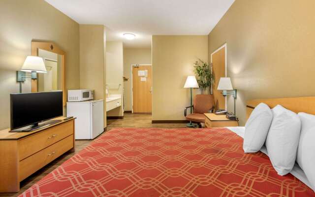 Econo Lodge Colorado Springs near Airport
