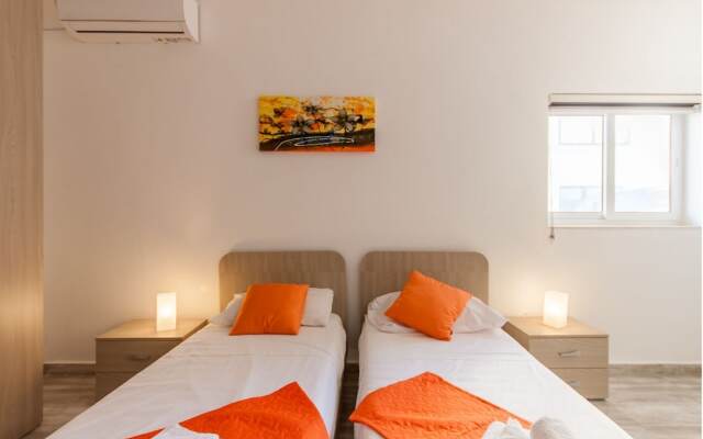 Lovely Modern Apartments in Kalkara