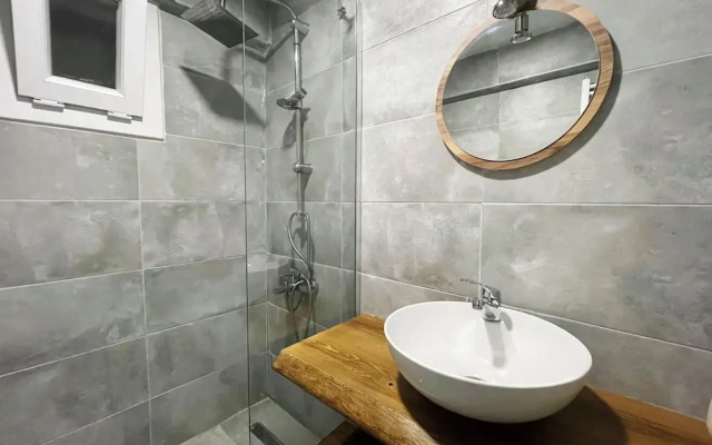 2BR/2Bath with Garden - Between Şişli & Taksim