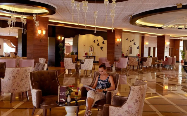 Lake & River Side Hotel & Spa