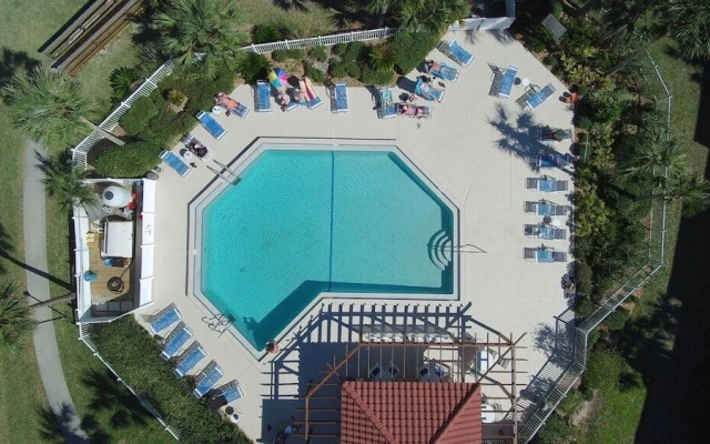 P26 - Ocean Village Club