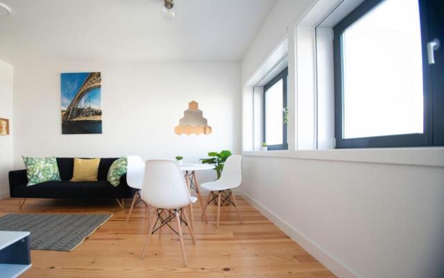 Guest H4U - Porto Batalha City Center