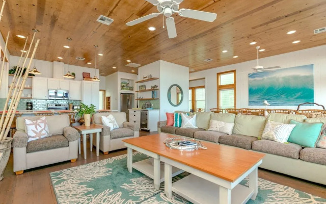 Vista Grande 932 by RedAwning