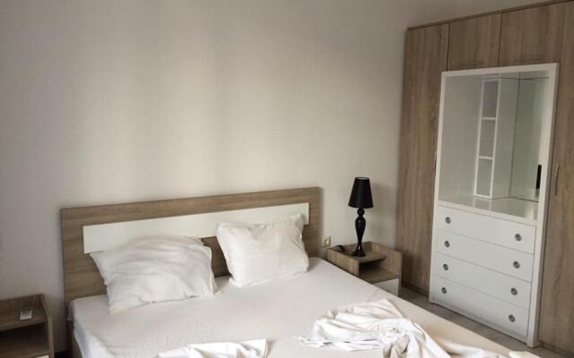 Green Paradise Complex