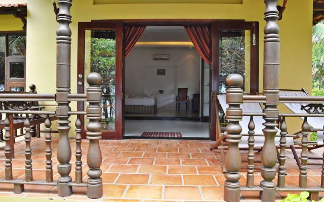 Sandhills Beach Resort & Spa