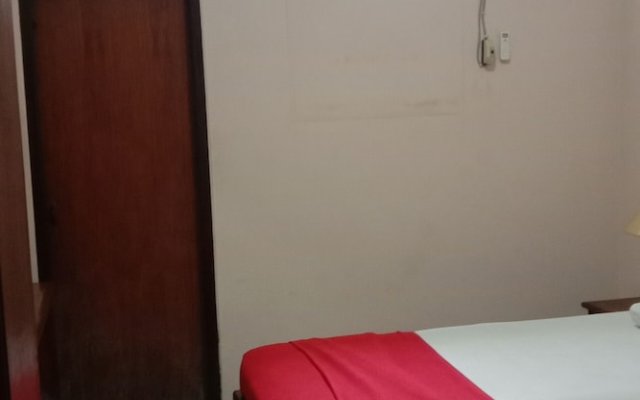 OYO 1751 Hotel Trihadhi