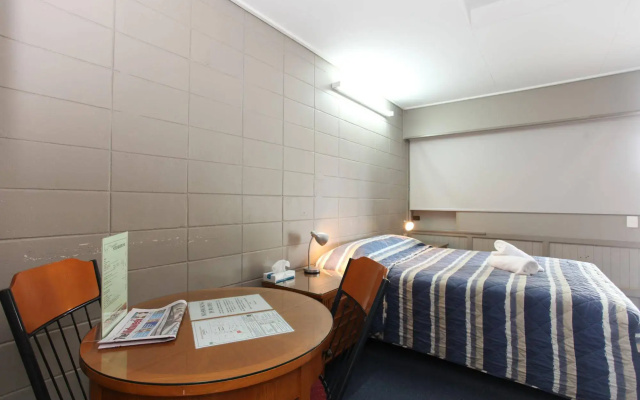 Tandara Hotel Motel