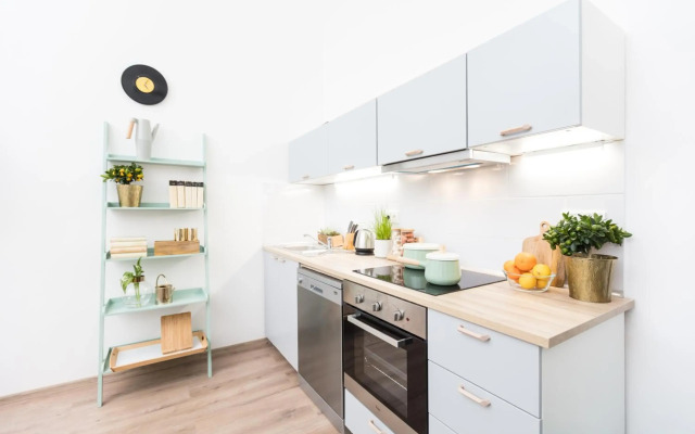 CHILL Apartments