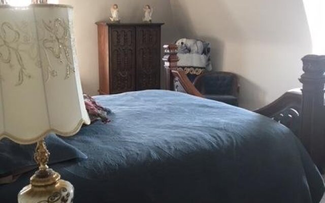 L'auberge Clemence B&B And Retreat Centre
