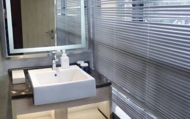 Shuangfa Hotel (Chengdu East Station)