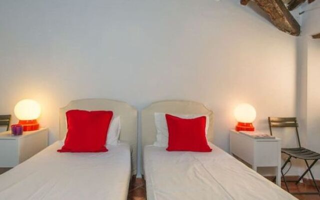 Unique 3 Bed Flat In The Heart Of Trastevere