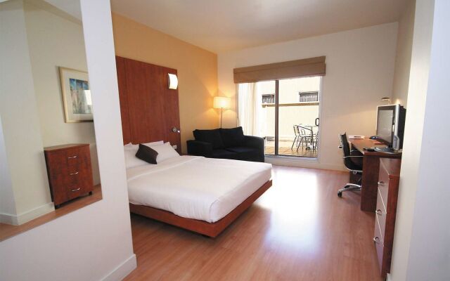 Holiday Inn Dandenong by IHG