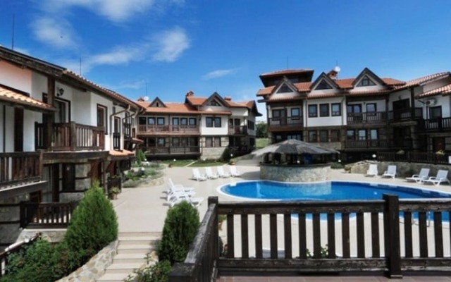 Pearl Apartments