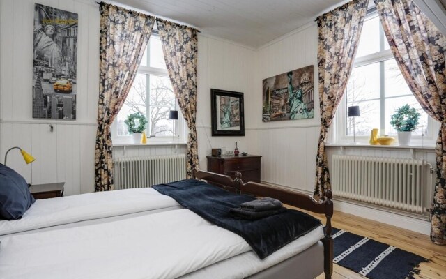 Hagbackens Gård Bed & Breakfast