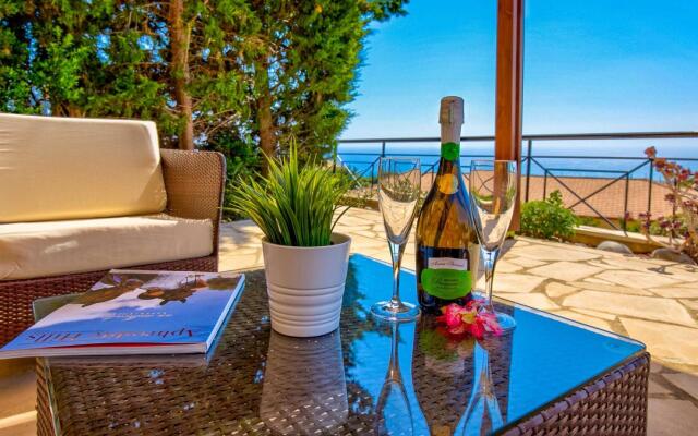 Apartment CC02 - Incredible Sea Views