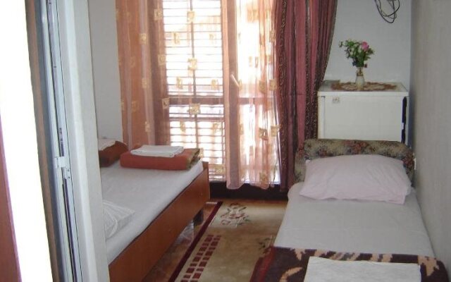Accommodation Milla