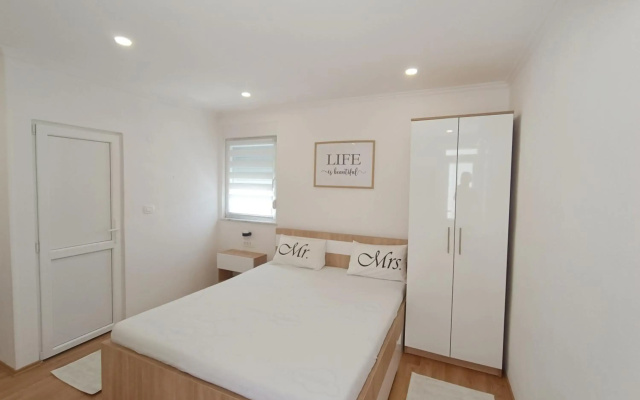 Apartment Exclusive