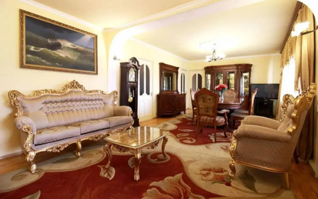 VIP Hotel-Villa 3 in the center