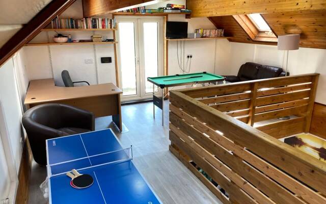 Family Beachfront House Pevensey Bay Sleeps 10