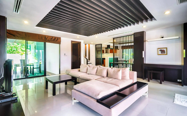 Ocean Breeze Residence