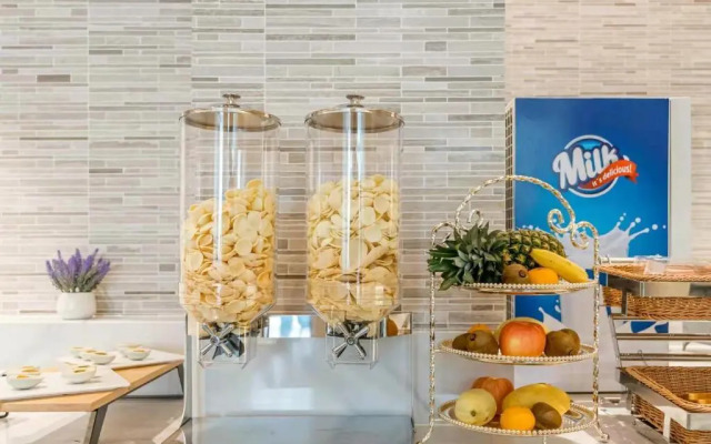 Lavande Hotel Xiamen Airport Wuyuanwan Metro Station