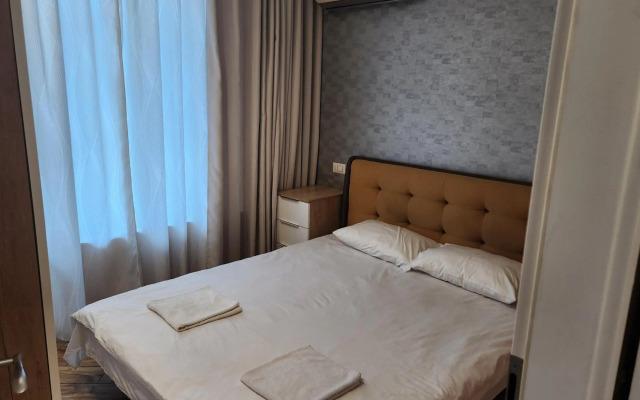Colonel apartment dream