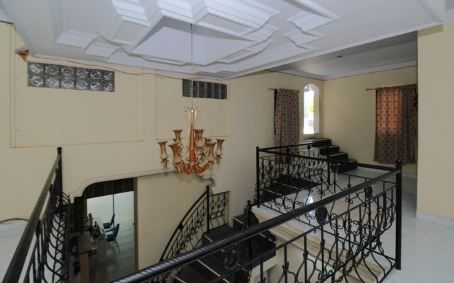 RedDoorz Syariah near RSUD Ainun Habibie Gorontalo