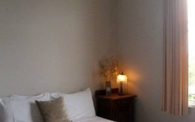 The Cecil Guesthouse