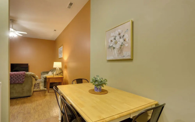 Spacious Mcgaheysville Home: Hot Tub & Pool Table!