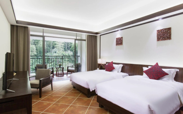 LN Dongfang Hot Spring Resort