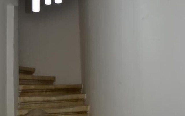 La Luna Townhouse