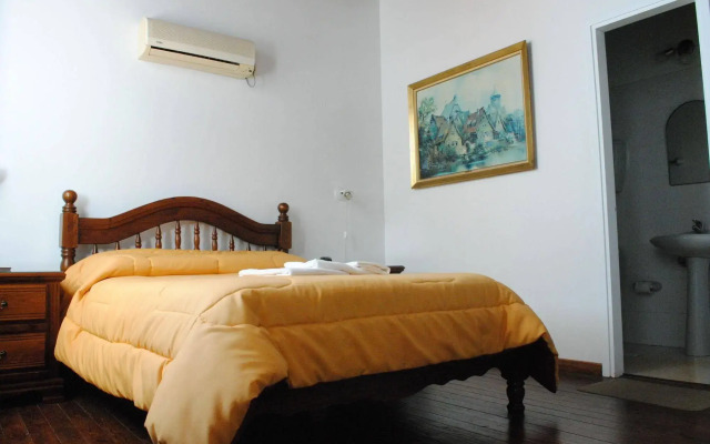 Hotel Romi