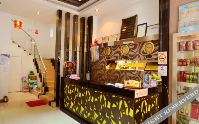 Lijin Hotel (Wuhan Huanghelou Hubu Alley)