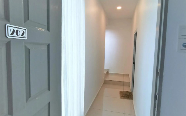 Secret Garden Warni Villa (MUAR)