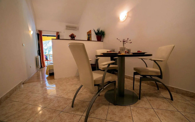 Beach Apartments Lavica