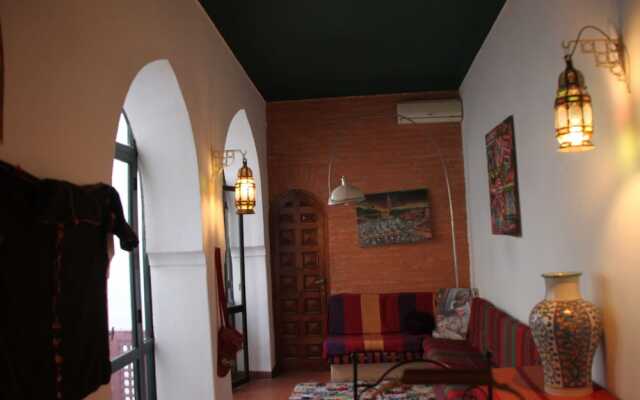 Riad O-ly