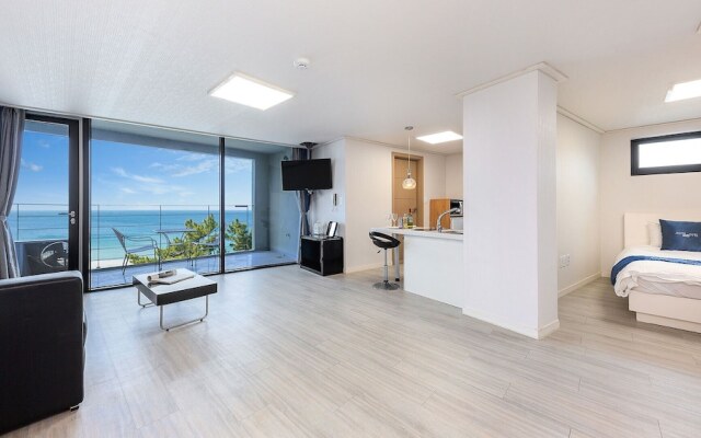 Uljin All Morning Pension