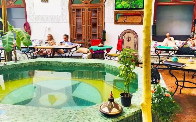 Riad Dia - Hostel