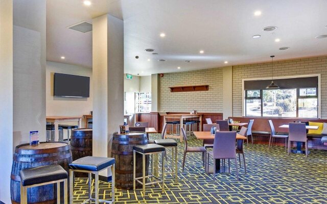 Nightcap at Burnie Townhouse