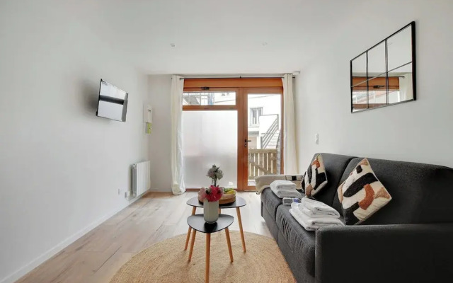 Charming Studio 2P- Next Paris