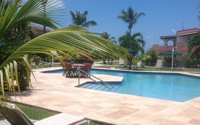 Dickenson Bay Oasis Antigua Village