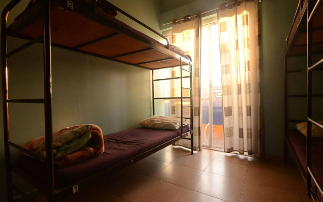 Hayarkon Hostel