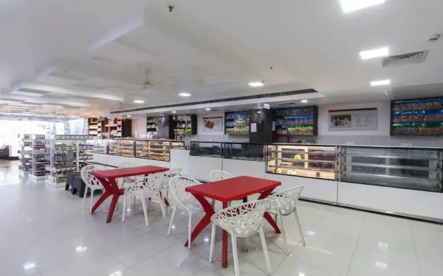 Oyo Townhouse 693 Mansion Suites