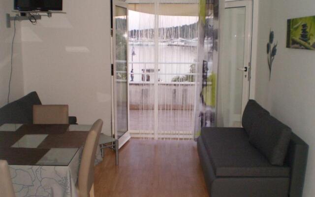 Apartments Vala
