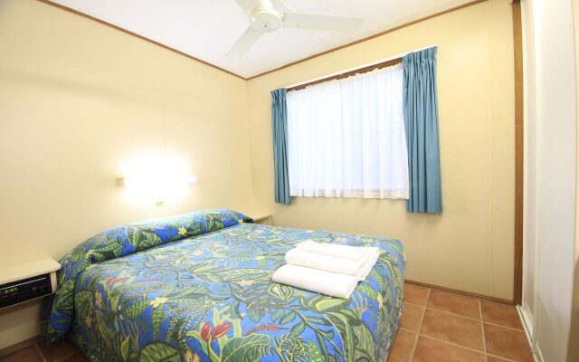 Ashmore Palms Holiday Village