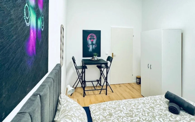 Stylish 4BR Apt Near Westbahnhof